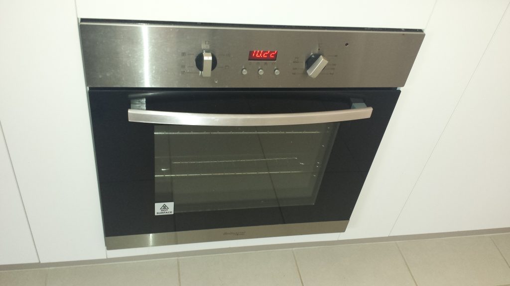 Tecknika Oven door service